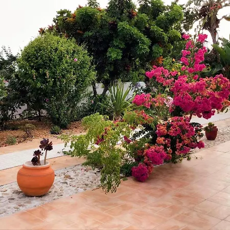 Hébergement de vacances Bela Vista Retreat Wellness & Yoga *